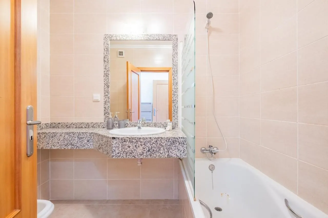 Canico Lodge By Madeira Sun Travel Funchal  0*, Funchal (Madeira)
